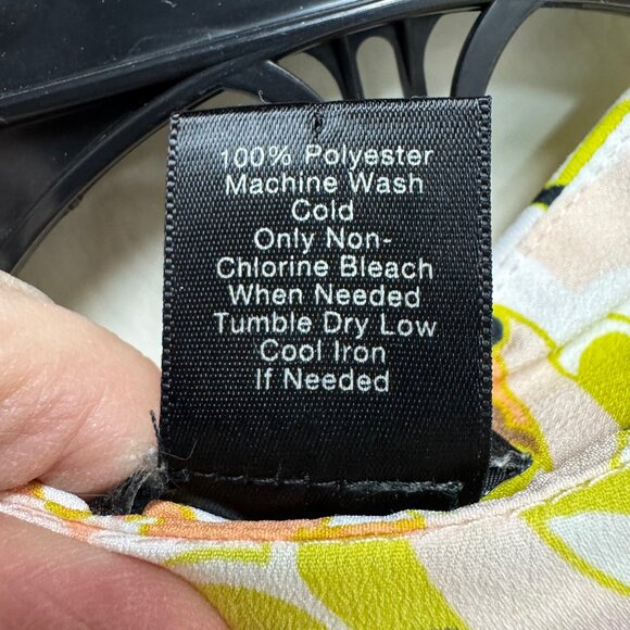 Brand Anne Taylor sleeveless button down women’s size small - Picture 5 of 5